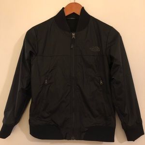 ⚡️SALE⚡️Sz M (10/12) black The North Face jacket